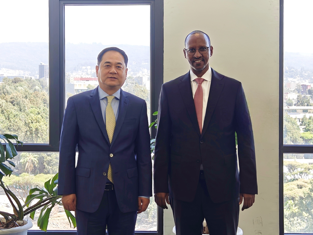 中国人民对外友好协会会长杨万明率团访问埃塞俄比亚