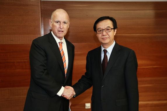 商务部高虎城部长会见加州州长布朗