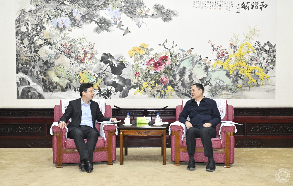 杨万明会长会见云南省副省长徐浩