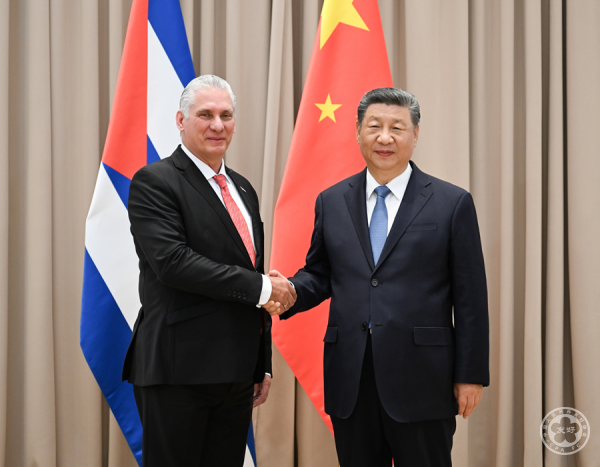 Xi Jinping Meets with President of Cuba Miguel Díaz-Canel Bermúdez